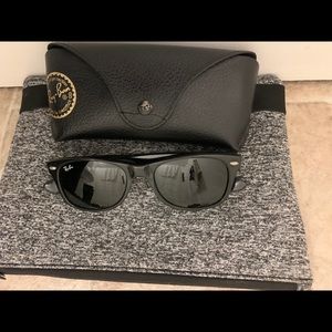 Ray Ban Wayfarer Sunglasses
